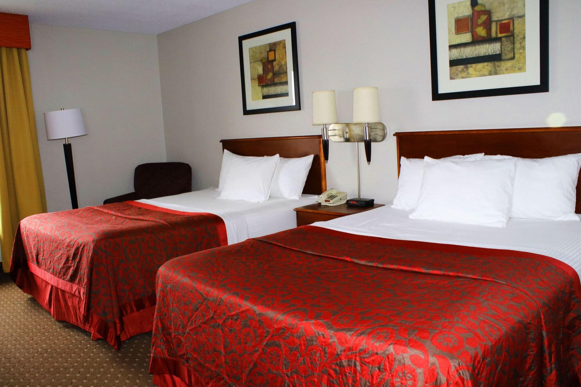 Days Inn & Suites By Wyndham Bloomington/Normal Il Bagian luar foto