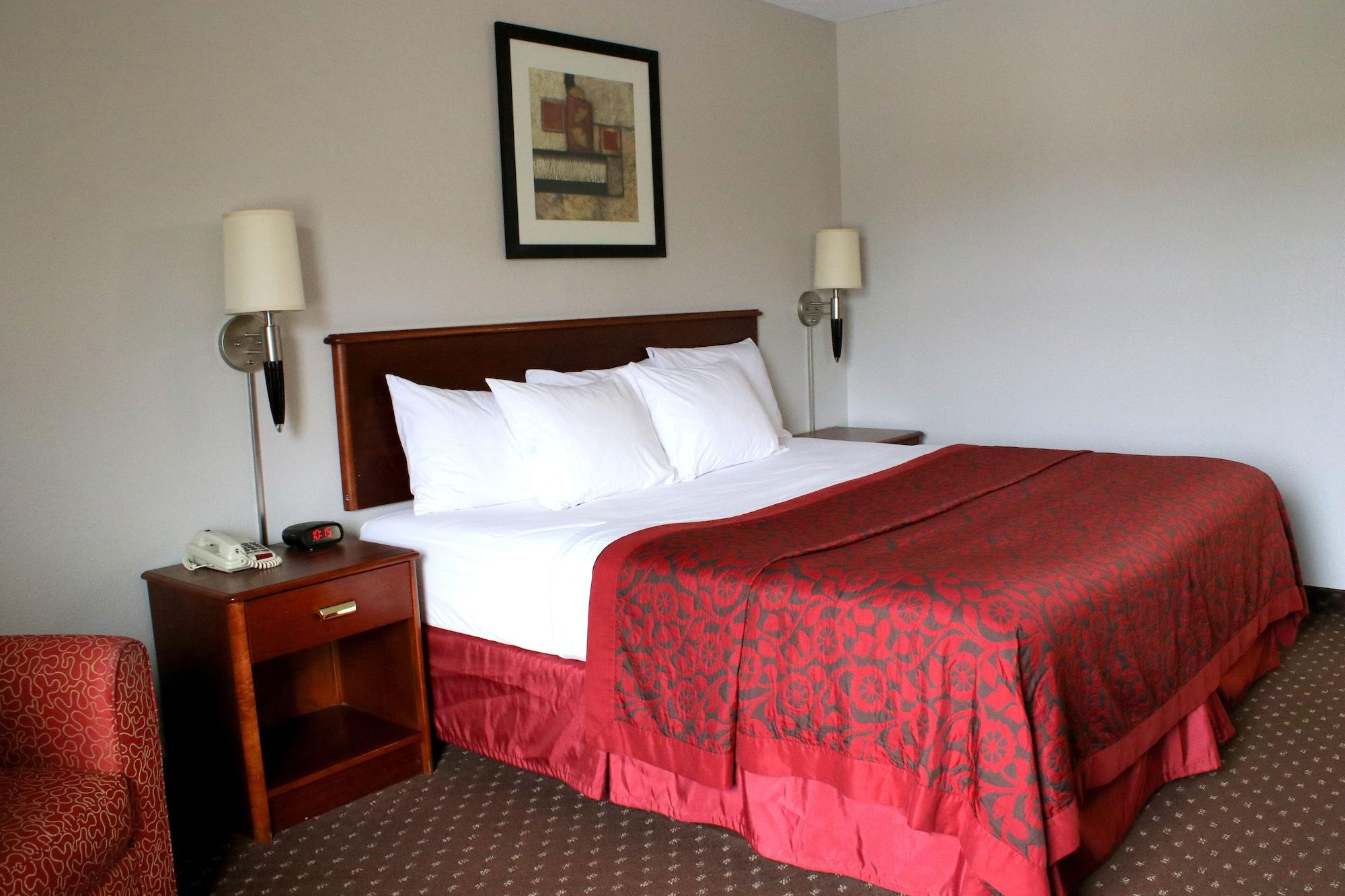 Days Inn & Suites By Wyndham Bloomington/Normal Il Bagian luar foto